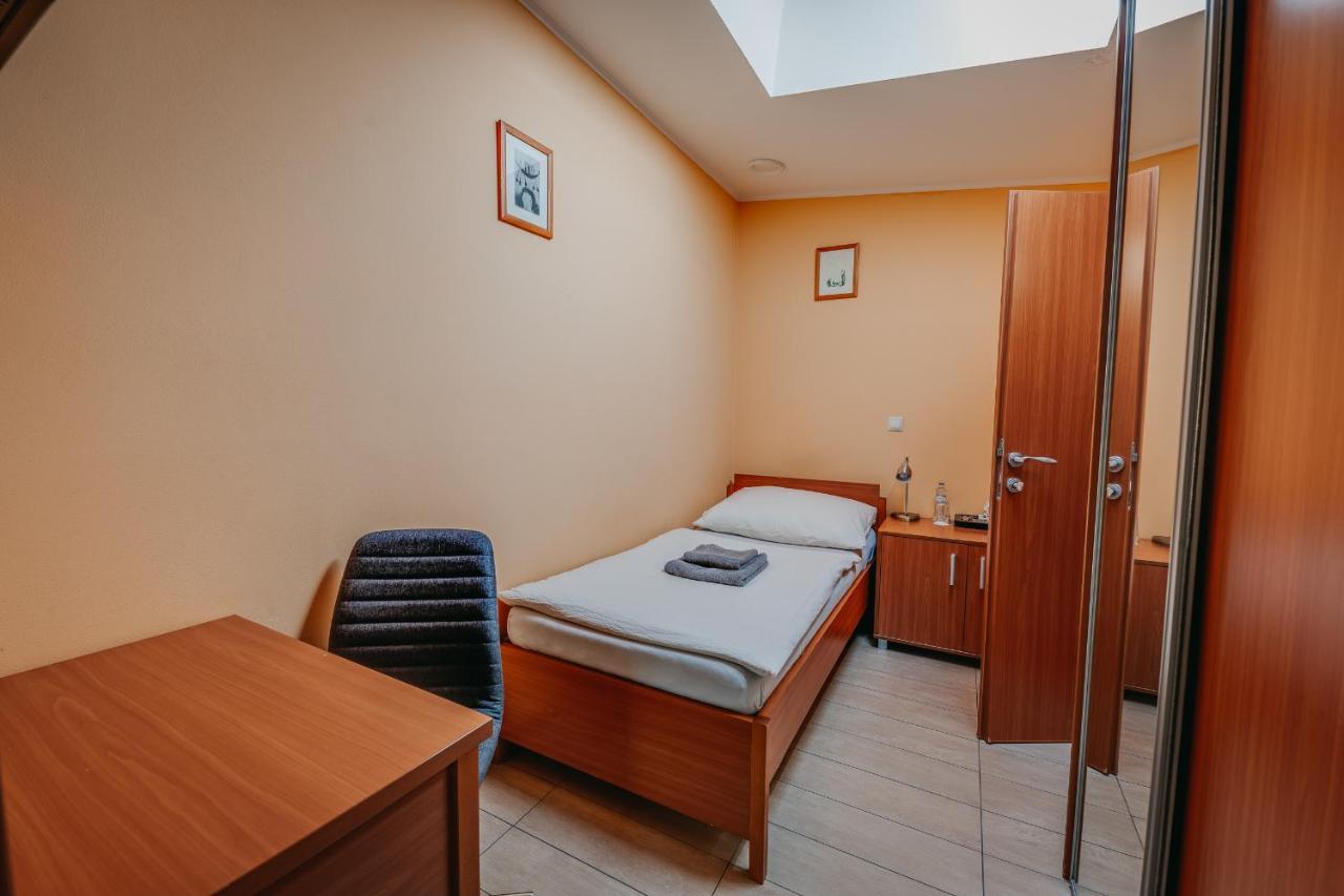 City Penzion Hotell Košice Eksteriør bilde