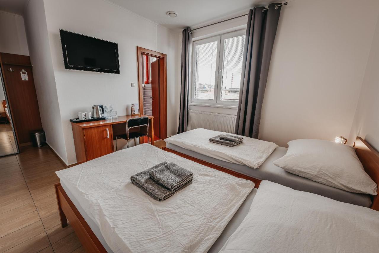 City Penzion Hotell Košice Eksteriør bilde
