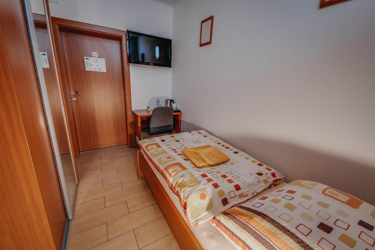 City Penzion Hotell Košice Eksteriør bilde