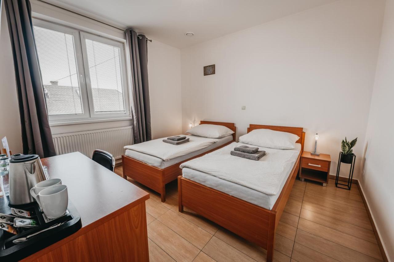 City Penzion Hotell Košice Eksteriør bilde