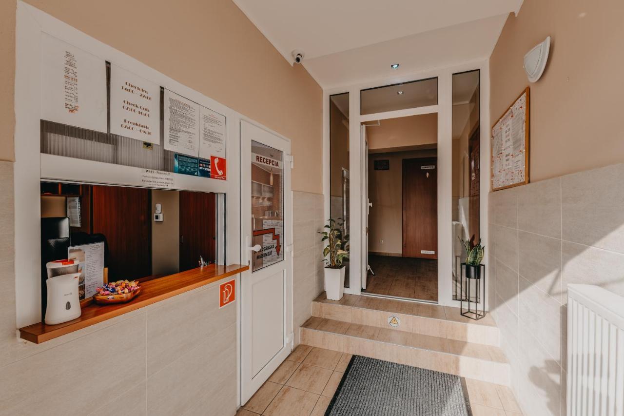 City Penzion Hotell Košice Eksteriør bilde