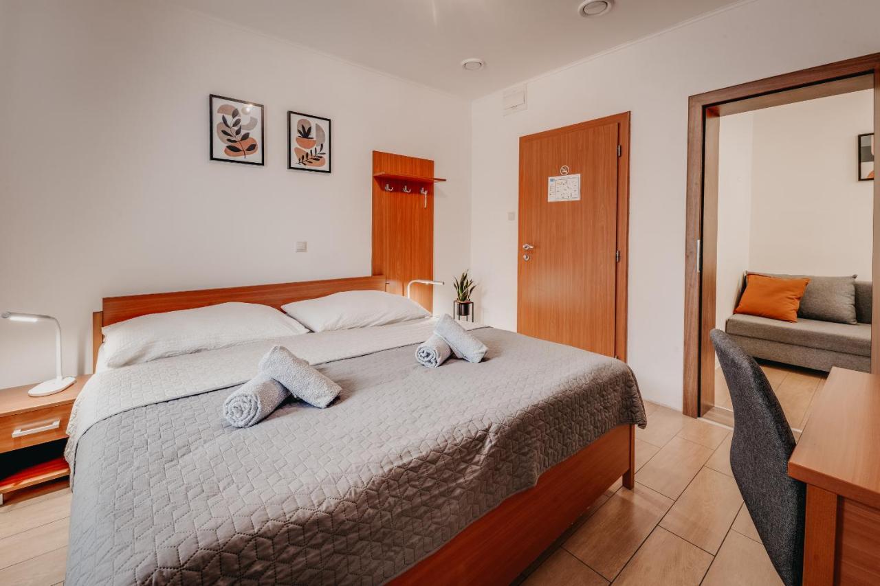 City Penzion Hotell Košice Eksteriør bilde